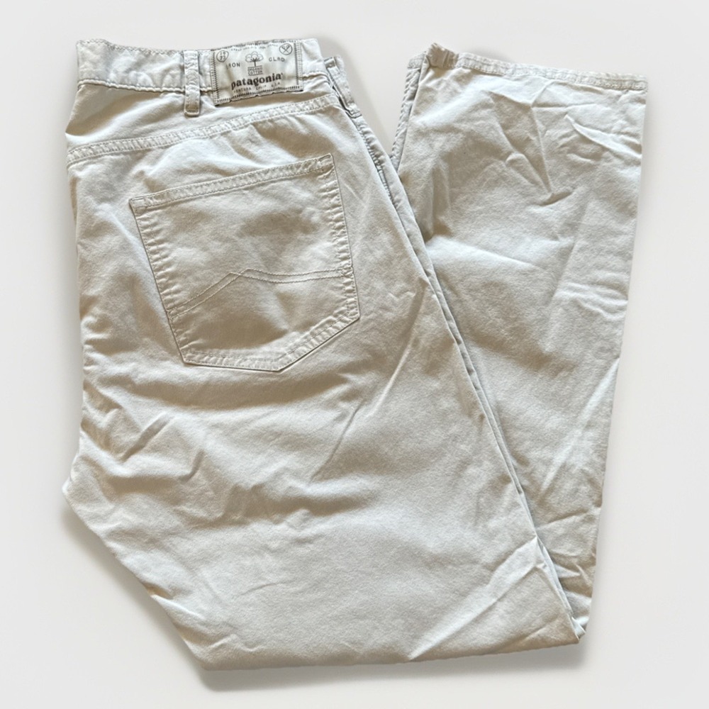 Patagonia All-Wear Jeans Mens 35 x 30 Straight Hiking Outdoors 56090 Iron Clad